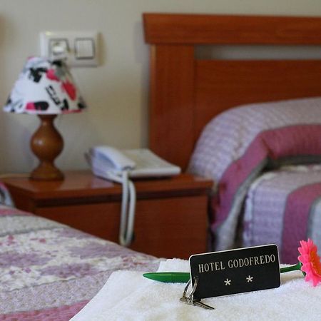 טולדו Hotel Godofredo מראה חיצוני תמונה