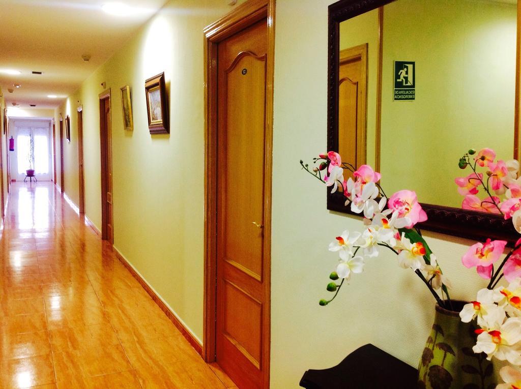 טולדו Hotel Godofredo מראה חיצוני תמונה