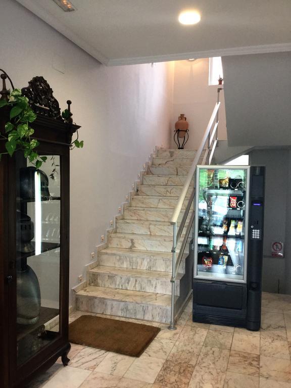 טולדו Hotel Godofredo מראה חיצוני תמונה